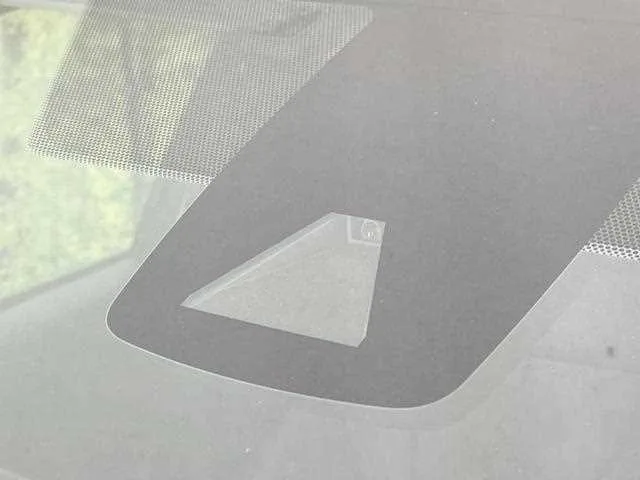 Toyota Prius 2022 — миниатюра 5