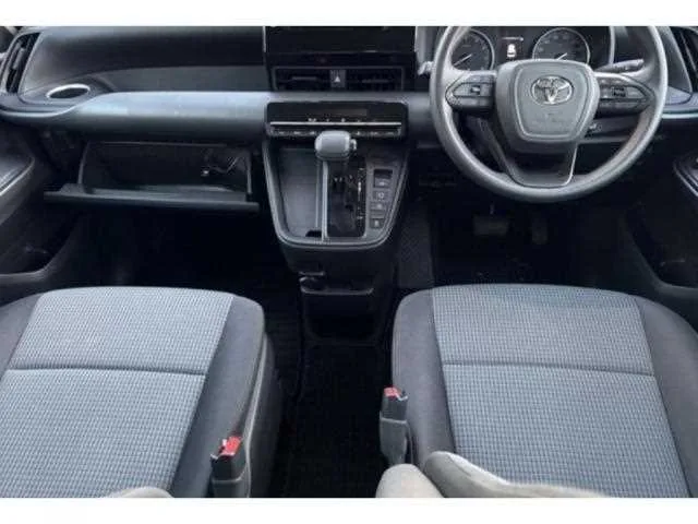 Toyota Noah 2023 — миниатюра 3