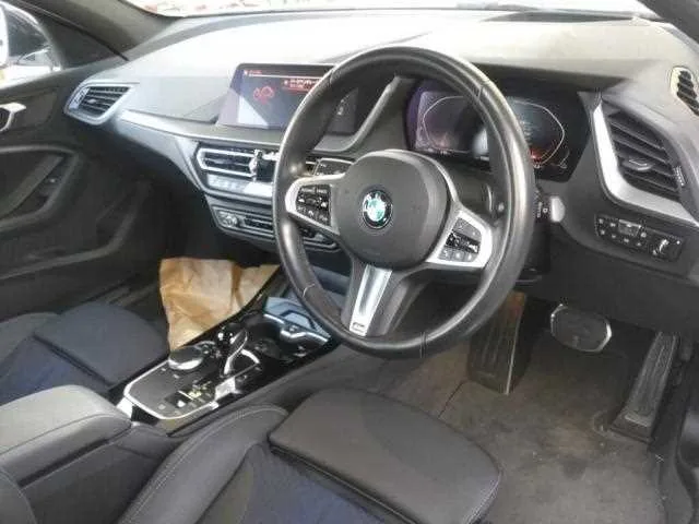 BMW 1 Series 2024 — миниатюра 3