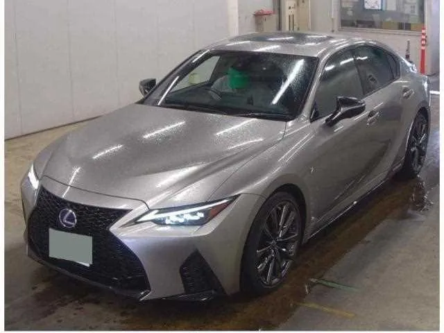 Lexus IS 2022 — фото 1, купить с доставкой в Москву