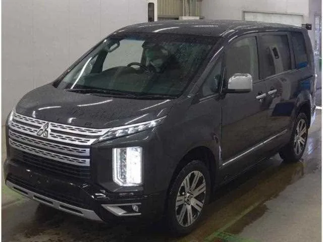 Mitsubishi Delica D:5 P 4WD 2023 — миниатюра 2
