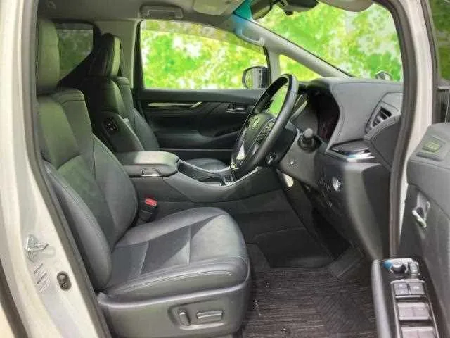 Toyota Alphard G 2022 — миниатюра 4