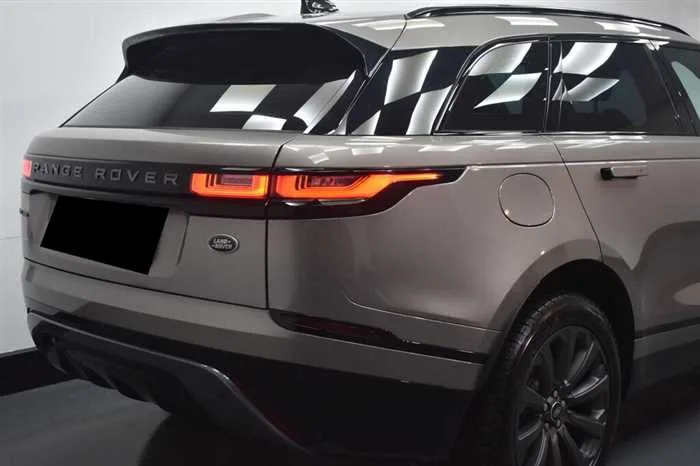 Land Rover Range Rover Velar AUTOMATIC DIESEL 2023 — миниатюра 3
