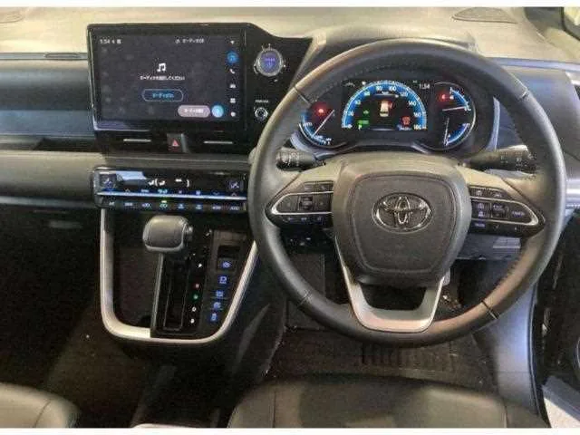 Toyota NOAH 2023 — миниатюра 3