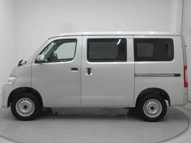 Toyota Townace Van 2024 — миниатюра 5
