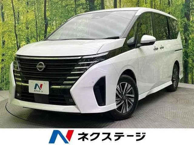 Nissan Serena 2023 — фото 1, купить с доставкой в Москву