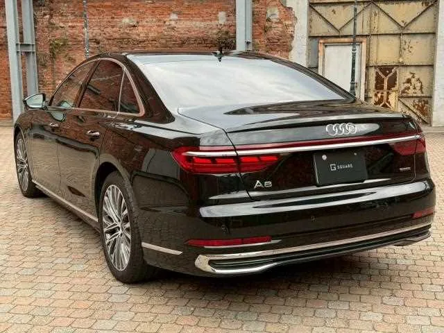 Audi A8 2023 — миниатюра 3