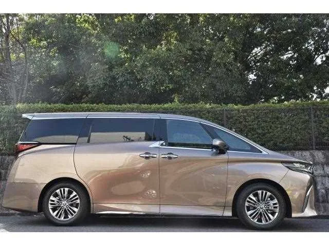 Toyota ALPHARD HYBRID 2025 — миниатюра 4