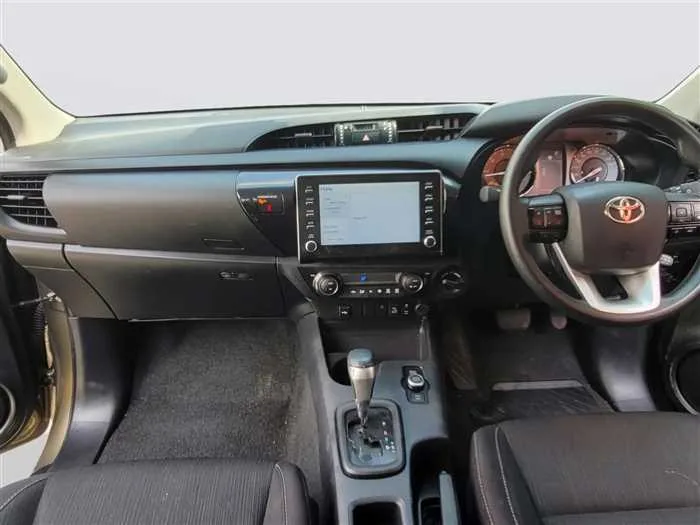Toyota Hilux 2025 — миниатюра 4