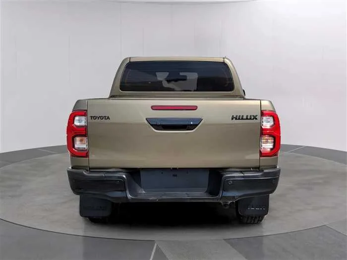 Toyota Hilux 2025 — миниатюра 5