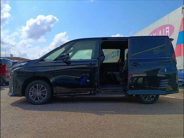 Toyota Voxy S-Z 4WD 2024 — миниатюра 4