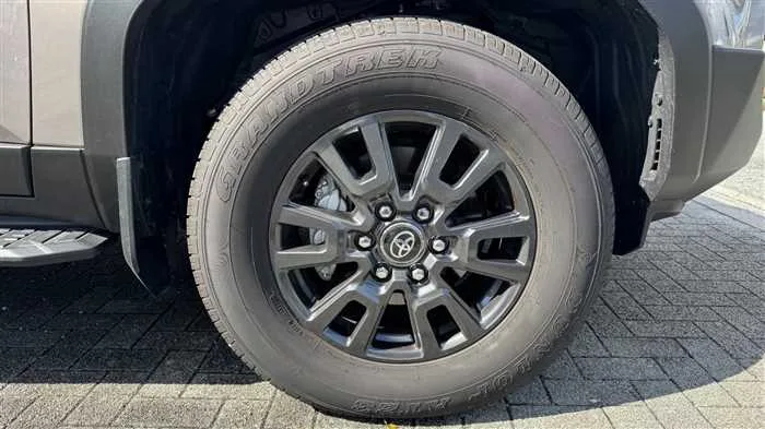 Toyota Land Cruiser 2.7 VX 2025 — миниатюра 5