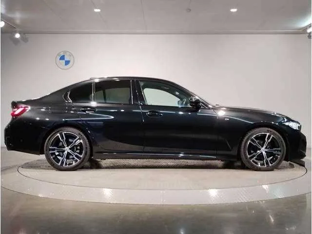 BMW 3 Series 2023 — миниатюра 5