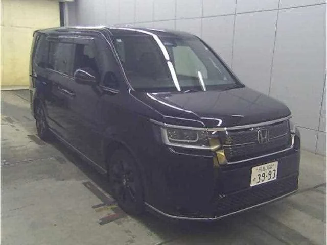 Honda Step WGN 2022 — фото 1, купить с доставкой в Москву