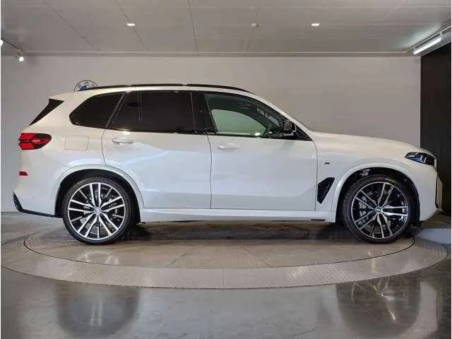 BMW X5 2024 — миниатюра 3