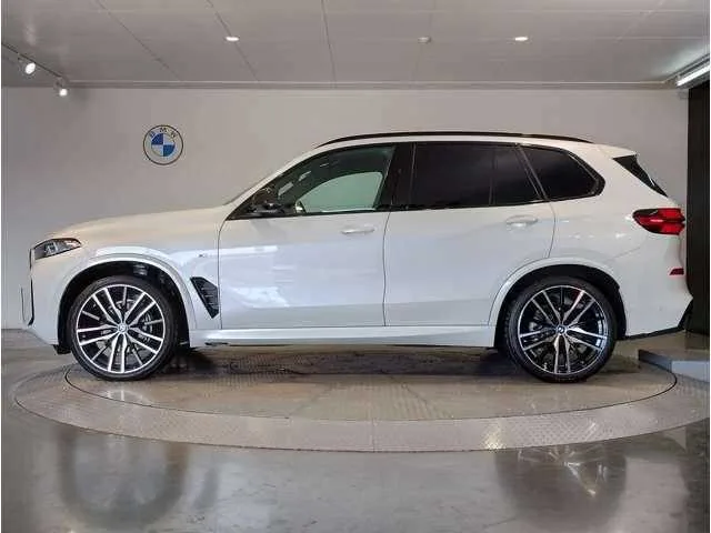 BMW X5 2024 — миниатюра 5