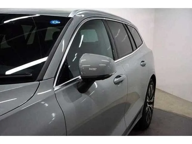 Volvo V60 2025 — миниатюра 5