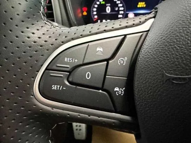 Renault Megane 2023 — миниатюра 5