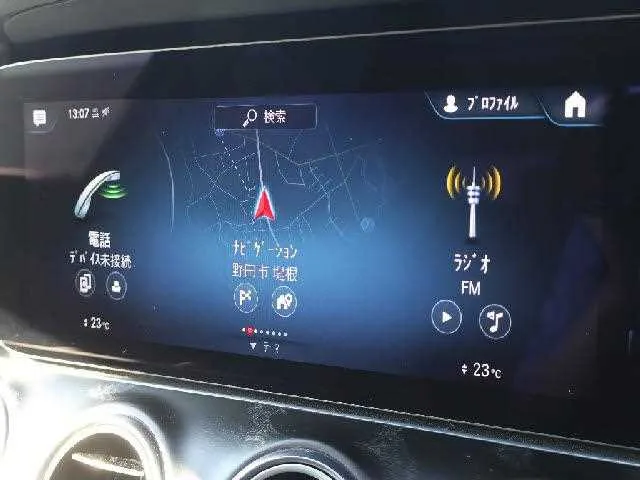 Mercedes-Benz E-Class 2023 — миниатюра 4