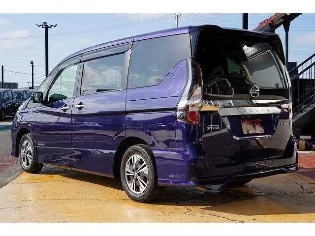 Nissan Serena 2022 — миниатюра 2