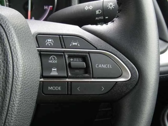 Toyota Voxy 2023 — миниатюра 5
