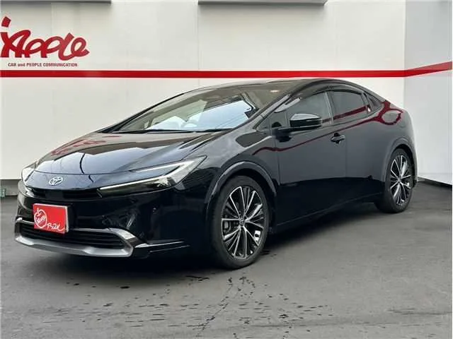 Toyota Prius ZDA+P 2023 — фото 1, купить с доставкой в Москву