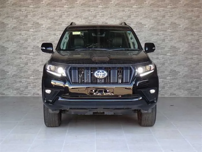 Toyota Land Cruiser Prado TX-L Matte Black Edition 2022 — миниатюра 5