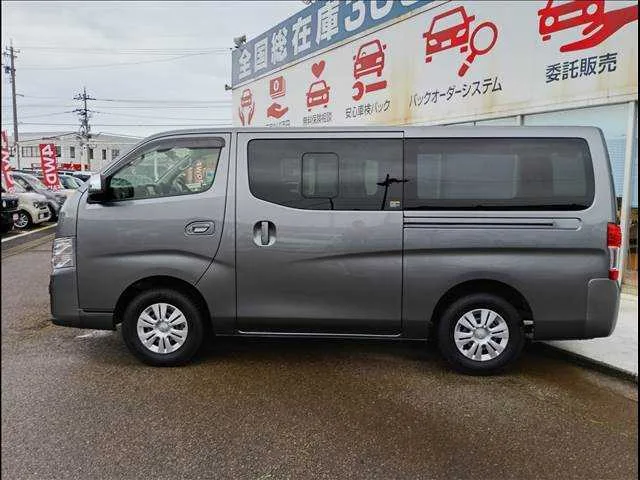 Nissan Caravan Premium GX 4WD 2023 — миниатюра 3