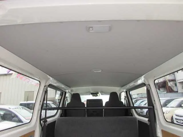 Toyota HIACE VAN 2025 — миниатюра 3