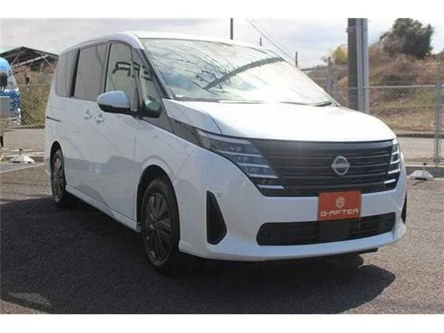 Nissan Serena 2024 — миниатюра 4
