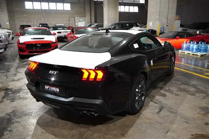 Ford Mustang BRAND NEW MUSTANG 5.0 GT 2026 — миниатюра 2