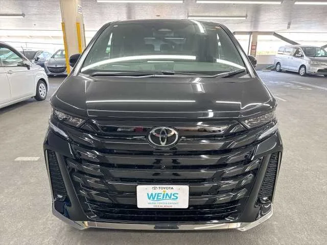 Toyota Vellfire HV Z PREMIERGlass roofLeather seat 2024 — миниатюра 2