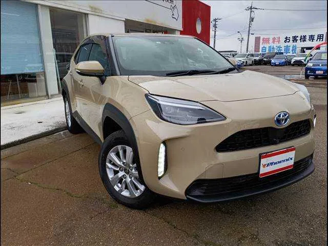 Toyota YARIS CROSS HYBRID G 4WD 2023 — миниатюра 4