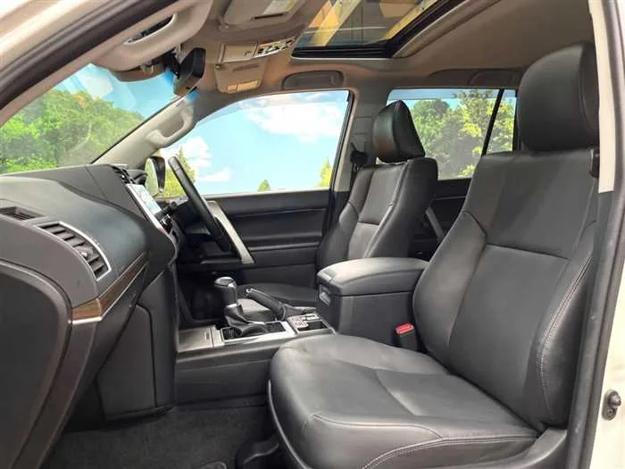 Toyota Land Cruiser Prado 2022 — миниатюра 2