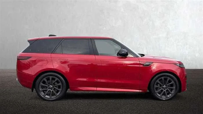 Land Rover Range Rover Sport AUTOMATIC DIESEL 2023 — миниатюра 3