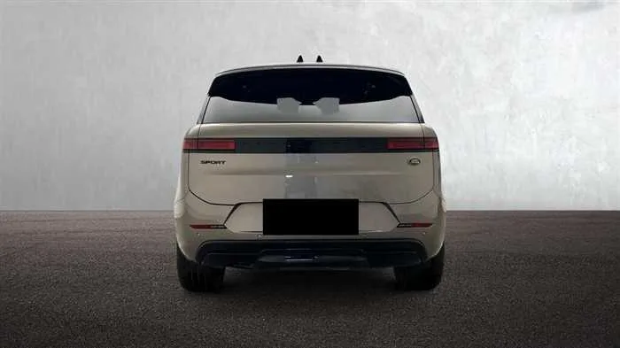 Land Rover Range Rover Sport AUTOMATIC DIESEL 2023 — миниатюра 3
