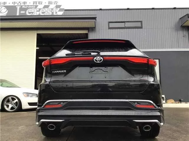 Toyota Harrier ZModelista Aero PartsJBL Navigat 2023 — миниатюра 4