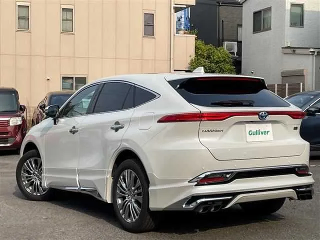 Toyota Harrier Hybrid Z Leather Package 2025 — миниатюра 2