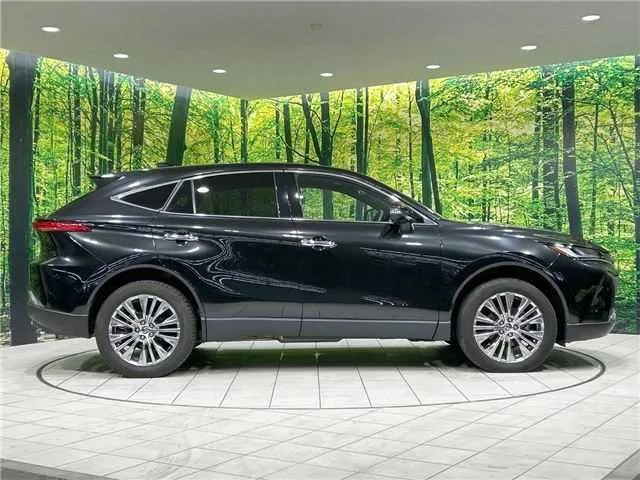 Toyota Harrier Hybrid Z 2023 — миниатюра 4