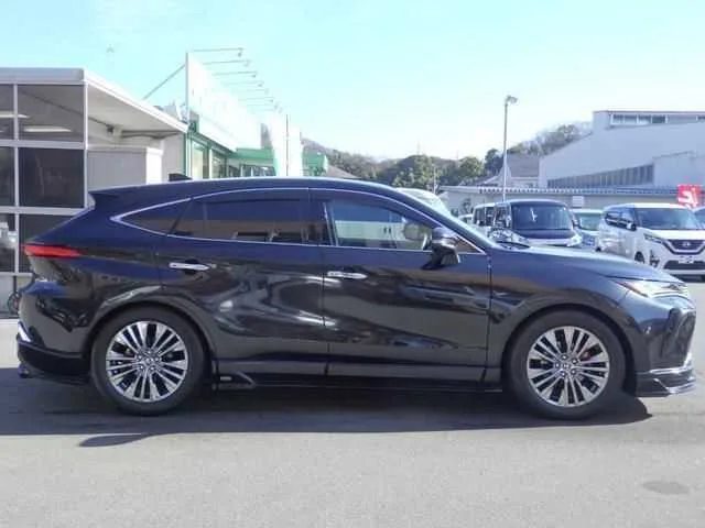 Toyota Harrier Hybrid Z Leather Package TOM'S E 2023 — миниатюра 4