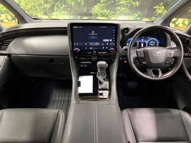 Toyota Alphard Hybrid 2024 — миниатюра 2