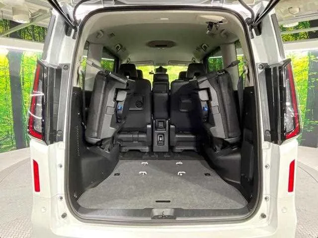 Nissan Serena 2025 — миниатюра 4