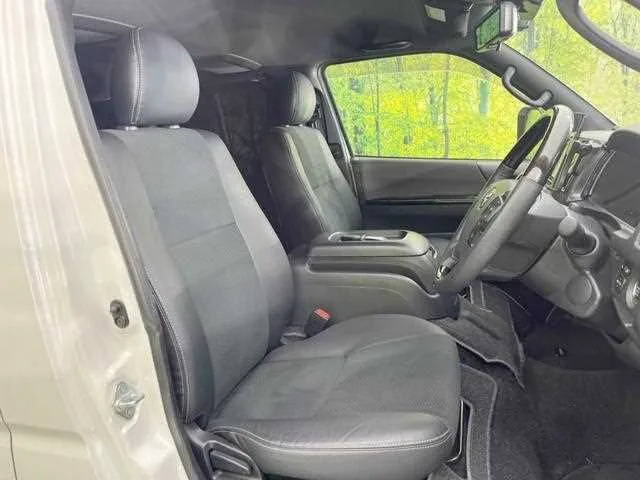 Toyota HIACE VAN 2022 — миниатюра 5