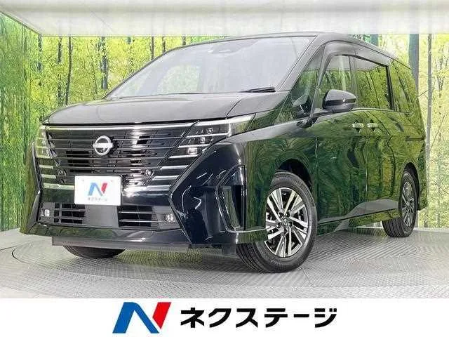 Nissan Serena 2023 — фото 1, купить с доставкой в Москву
