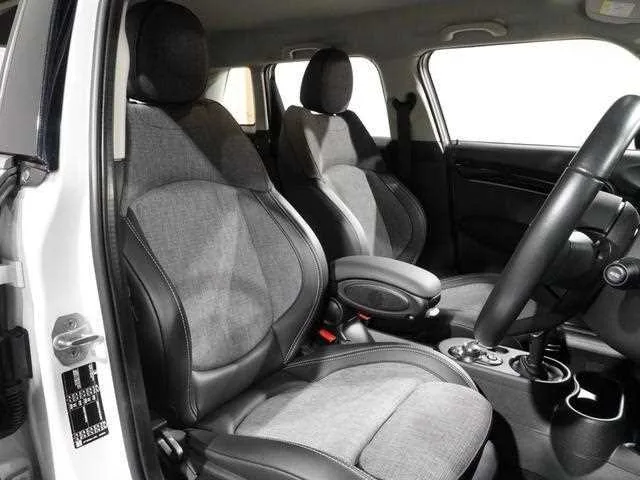 BMW MINI 2023 — миниатюра 2