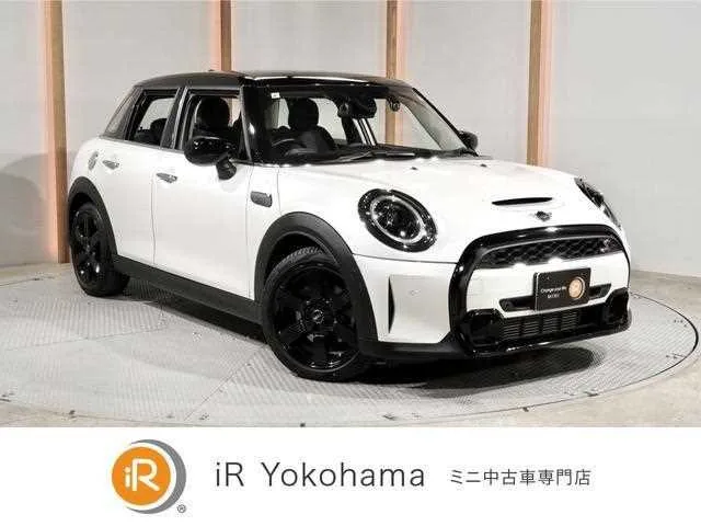 BMW MINI 2023 — фото 1, купить с доставкой в Москву