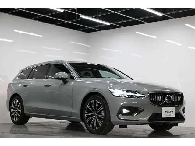 Volvo V60 2025 — миниатюра 2