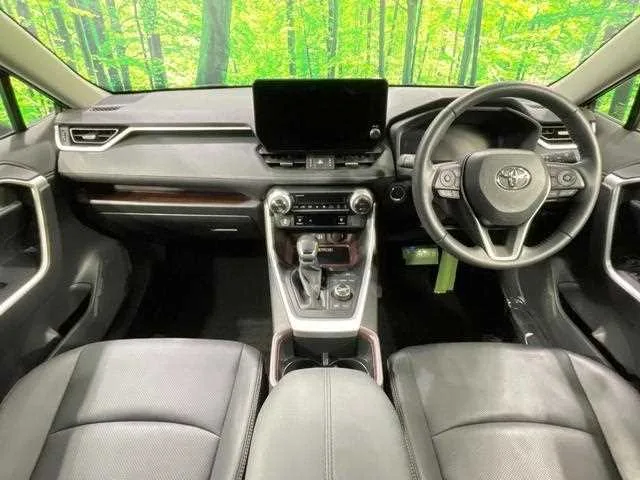 Toyota RAV4 2023 — миниатюра 2