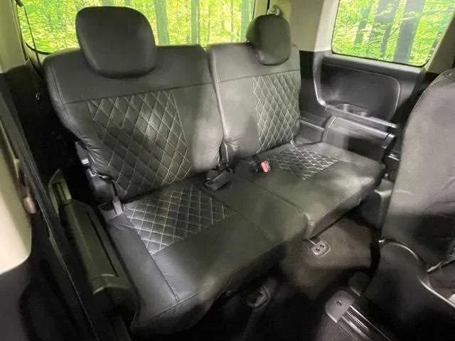 Mitsubishi Delica D:5 2024 — миниатюра 4