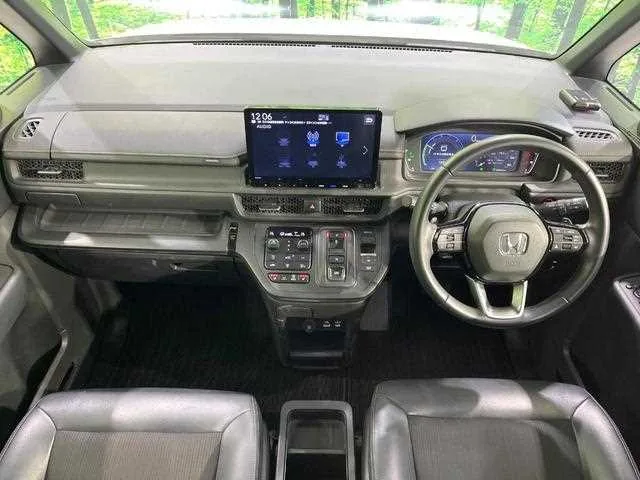Honda Step WGN 2024 — миниатюра 2